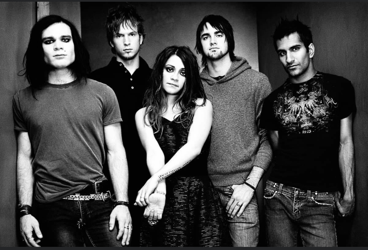 Flyleaf Reunite with Original Vocalist Lacey Sturm, will Perform at